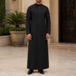 Black Formal Saudi Style Thobe for Men – Traditional Arabic Islamic Long Sleeve Thobe