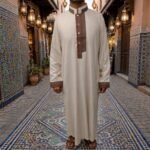 Al-Rijaal Designer Men's Thobe - Beige Designer Jubba with Brown Contrast Trim - Saudi Style - Full Length - Image 3